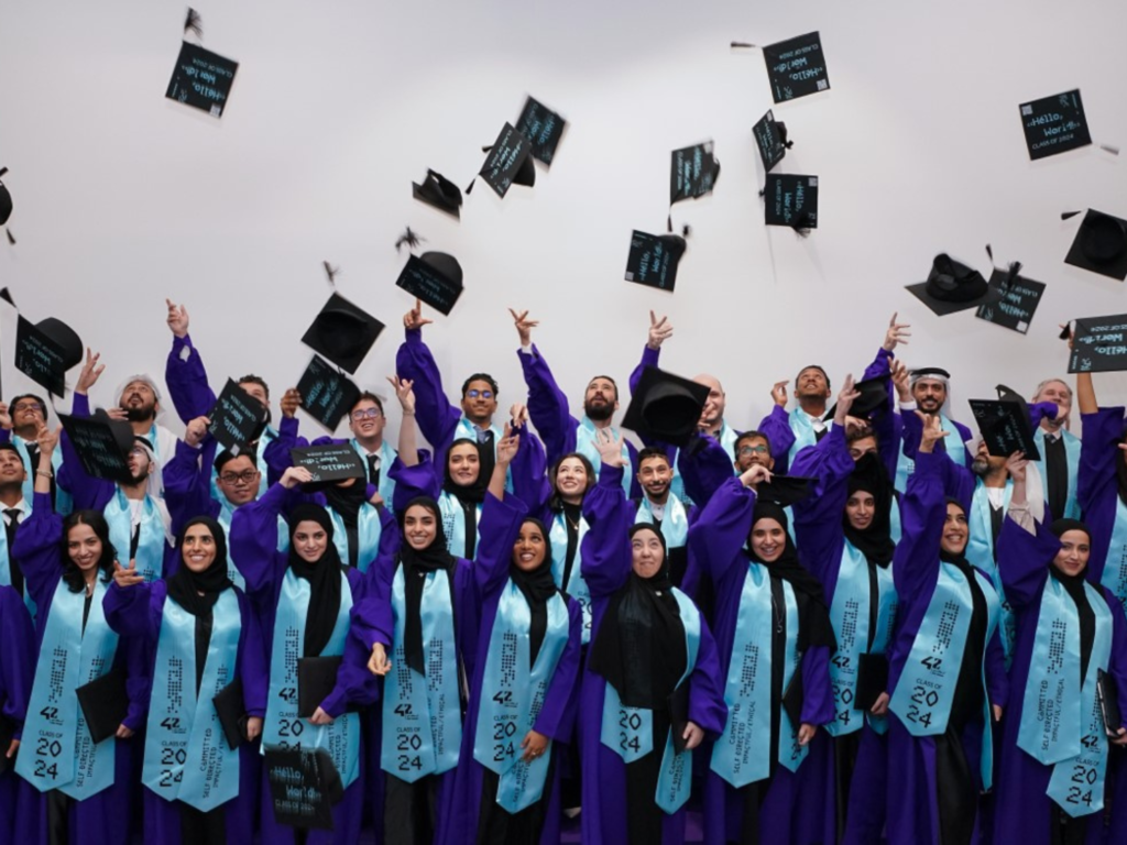 abudhabi graduation ceremony award