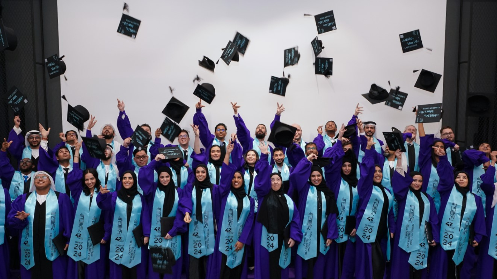 abudhabi graduation ceremony award